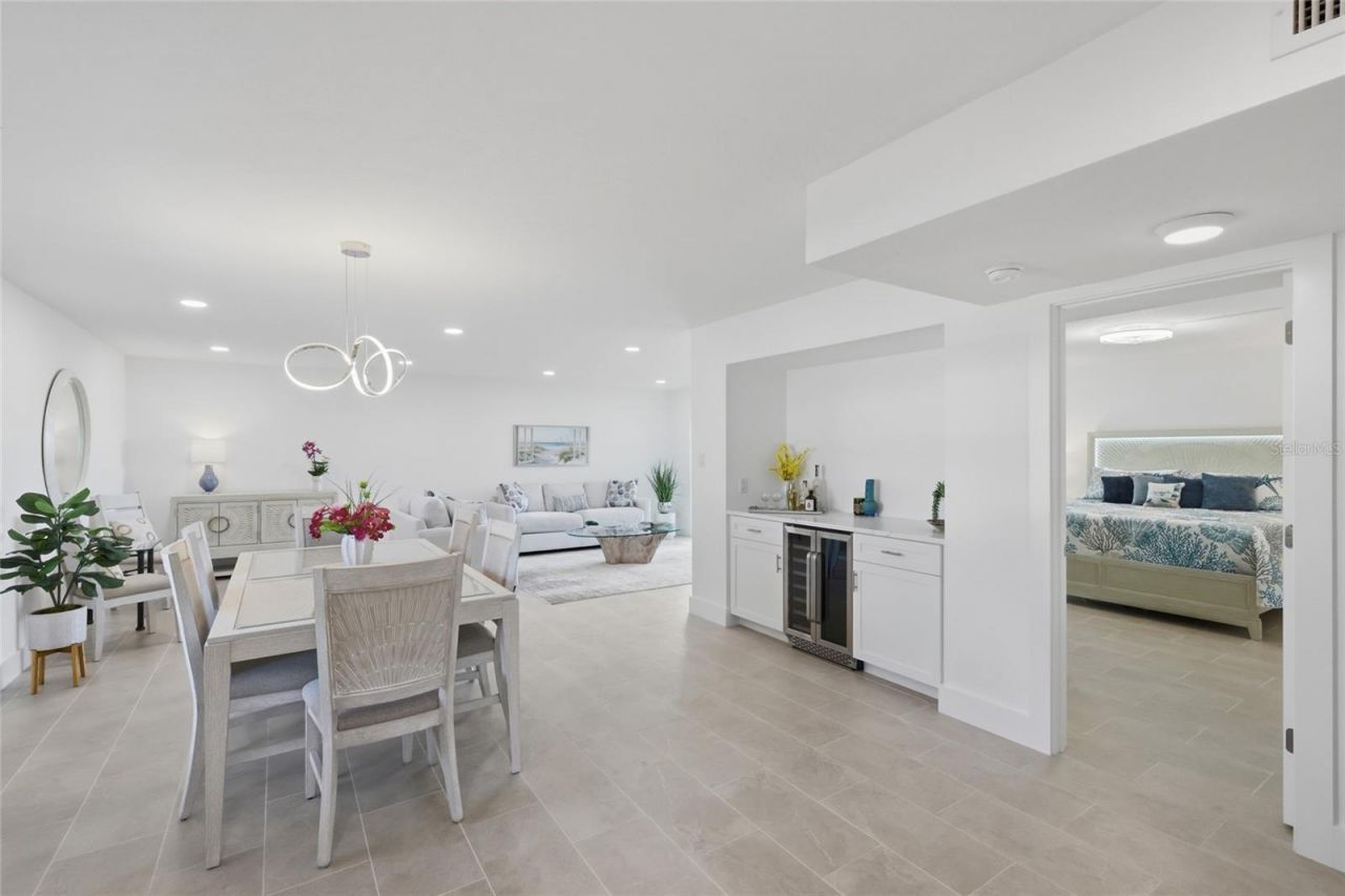 4234 Gulf Of Mexico Drive, Unit J1, Longboat Key, FL 34228 Photo