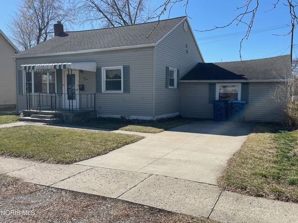 716 S Walnut Street , Bryan, OH 43506
