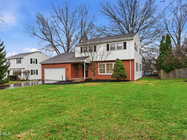 207 E Yates Avenue , Findlay, OH 45840