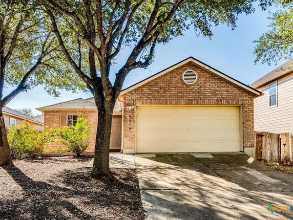 3432 Whisper Bluff, Schertz, TX 78108