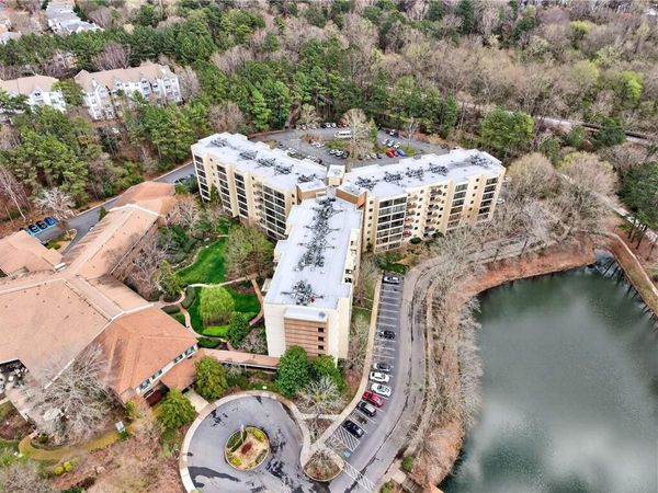 1800 Clairmont Lake, Unit A227, Decatur, GA 30033