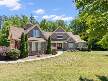 1106 Dovefield Lane, Youngsville, NC 27596