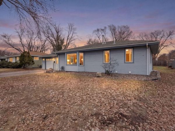 5631 6th Street NE, Fridley, MN 55432