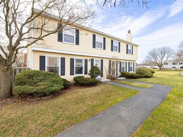 4 Clearfield Drive, Webster, NY 14580