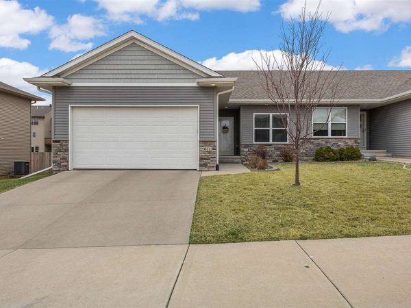 611 Croell Ave, Tiffin, IA 52340