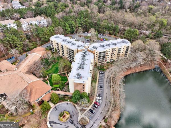 1800 Clairmont Lake, Unit A227, Decatur, GA 30033