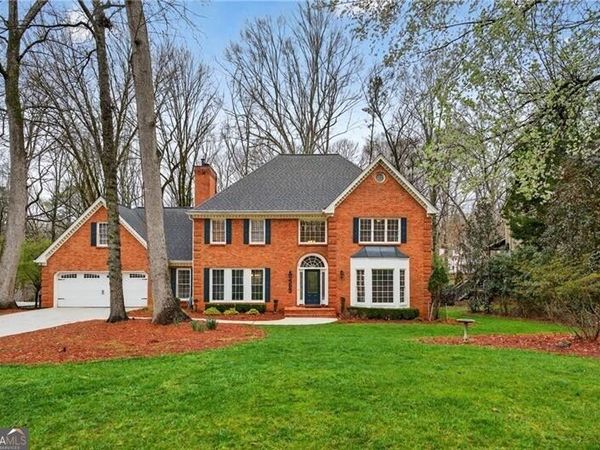 5653 Creekside Drive, Peachtree Corners, GA 30092