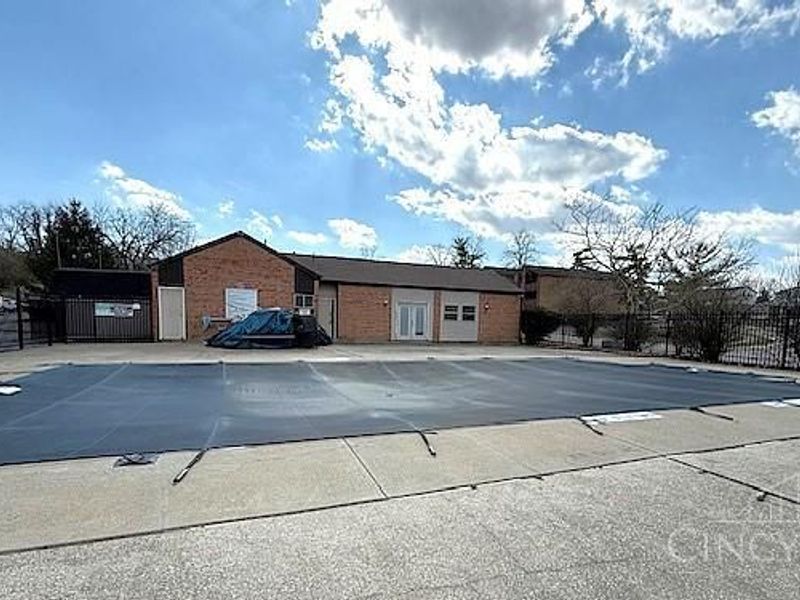 4808 Chalet Drive, Unit 4, Saint Bernard, OH 45217 Photo 12