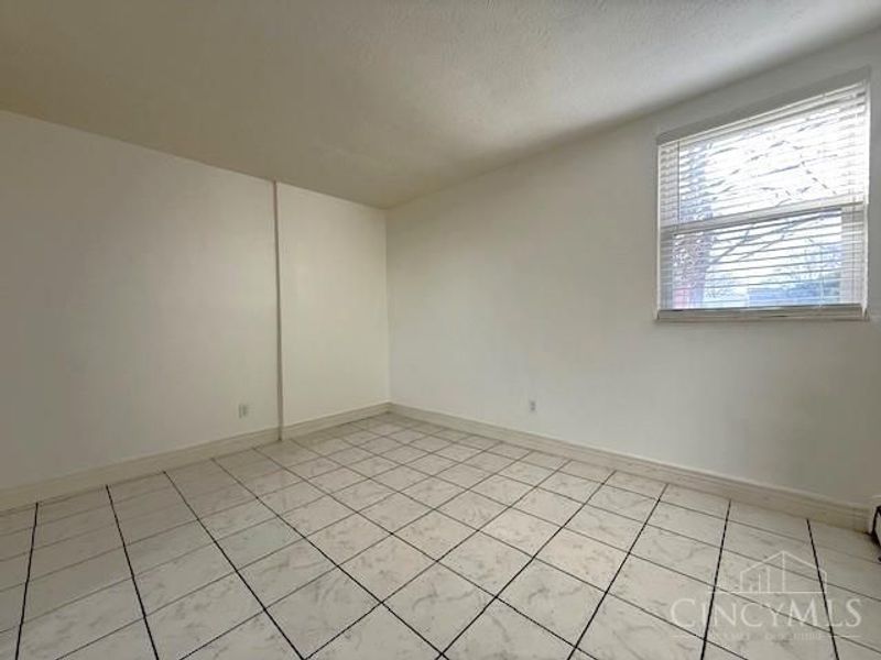 4808 Chalet Drive, Unit 4, Saint Bernard, OH 45217 Photo 6