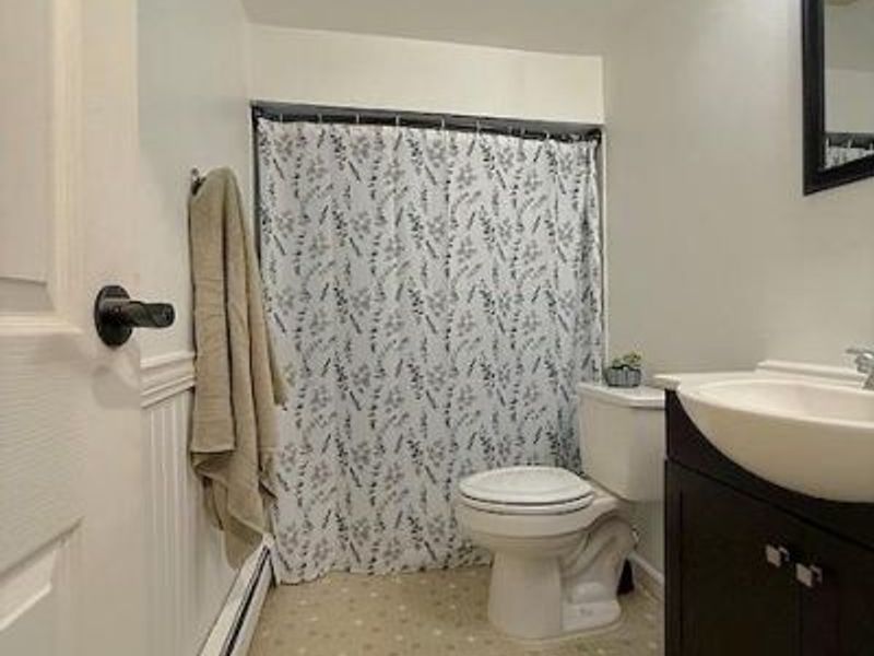 4808 Chalet Drive, Unit 4, Saint Bernard, OH 45217 Photo 8