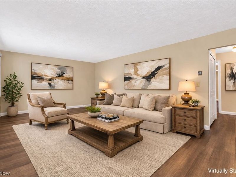 29363 Detroit Road, Unit 5, Westlake, OH 44145 Photo 2