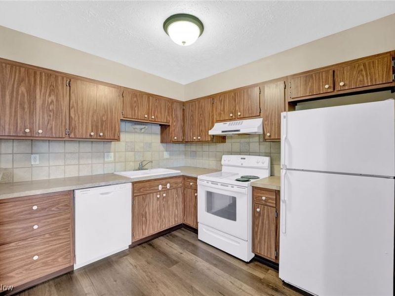 29363 Detroit Road, Unit 5, Westlake, OH 44145 Photo 6