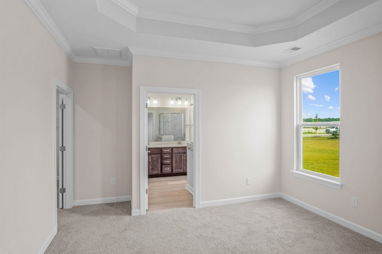 540 Banna Arch Loop  Photo 13