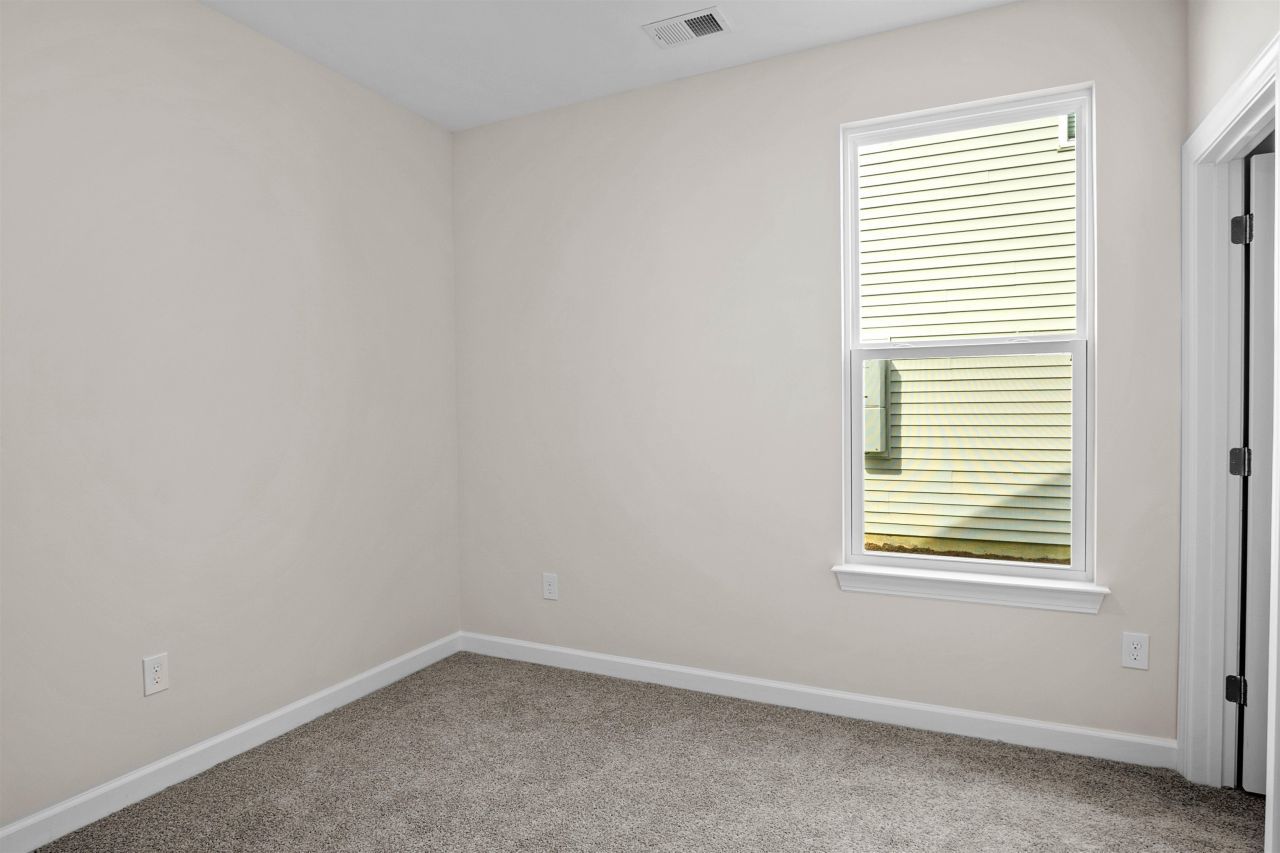 540 Banna Arch Loop  Photo 19