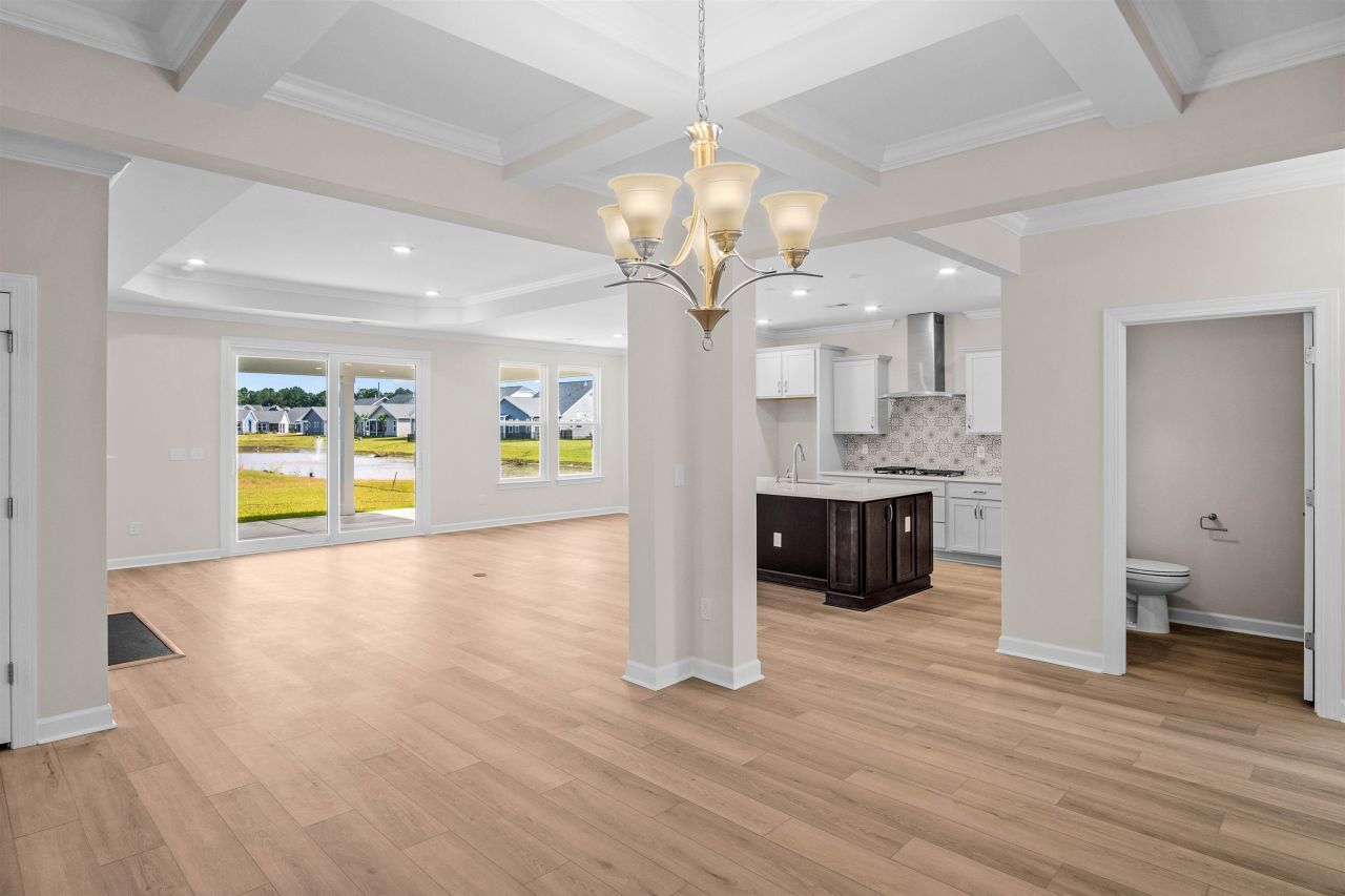 540 Banna Arch Loop  Photo 6