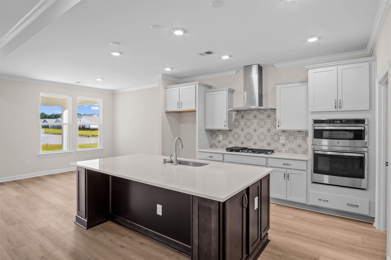 540 Banna Arch Loop  Photo 7