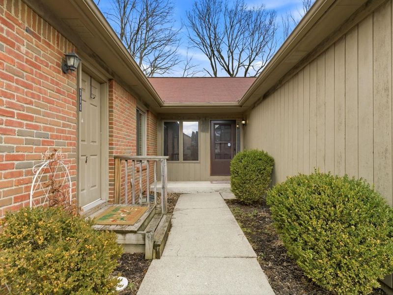 111 Groton Drive, Westerville, OH 43081 Photo 2