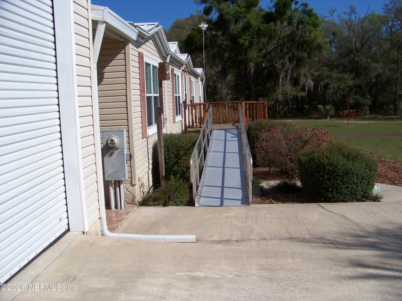 105 Lake Como Drive, Pomona Park, FL 32181 Photo