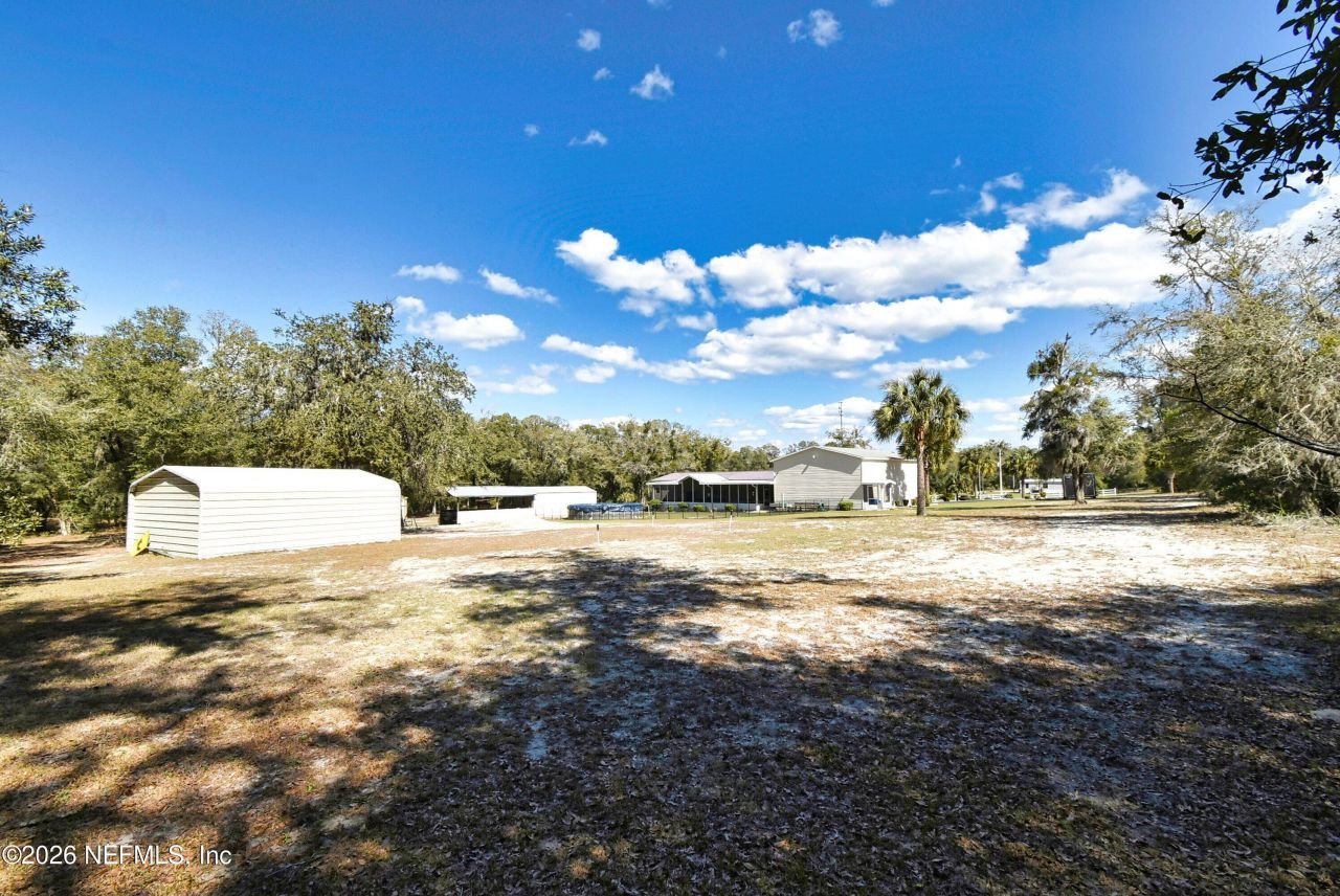 105 Lake Como Drive, Pomona Park, FL 32181 Photo