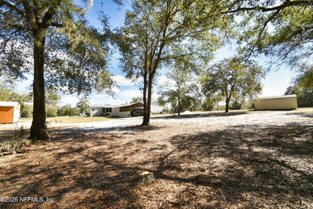 105 Lake Como Drive, Pomona Park, FL 32181 Photo