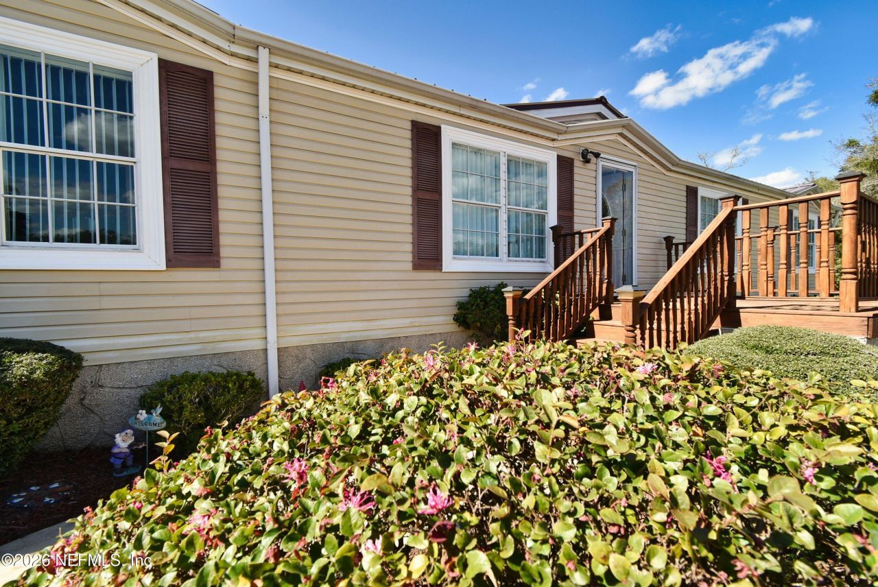 105 Lake Como Drive, Pomona Park, FL 32181 Photo