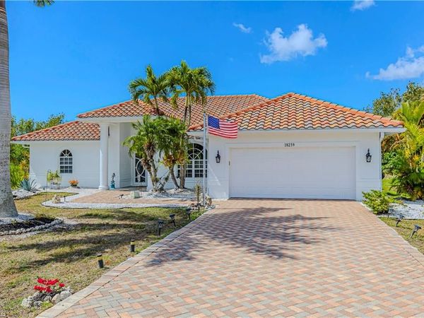 18259 Royal Hammock BLVD, NAPLES, FL 34114