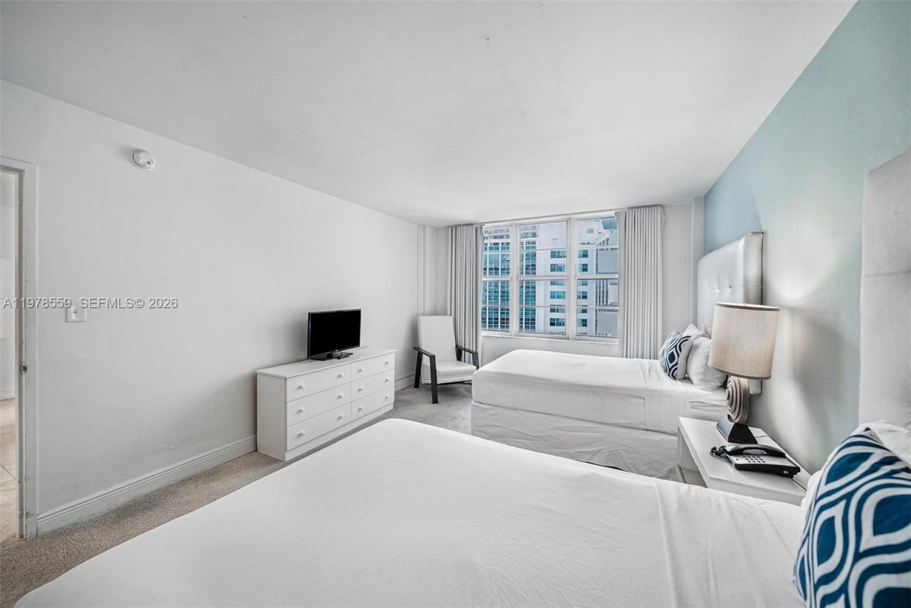 5101 Collins Ave, Unit 11T, Miami Beach, FL 33140 Photo