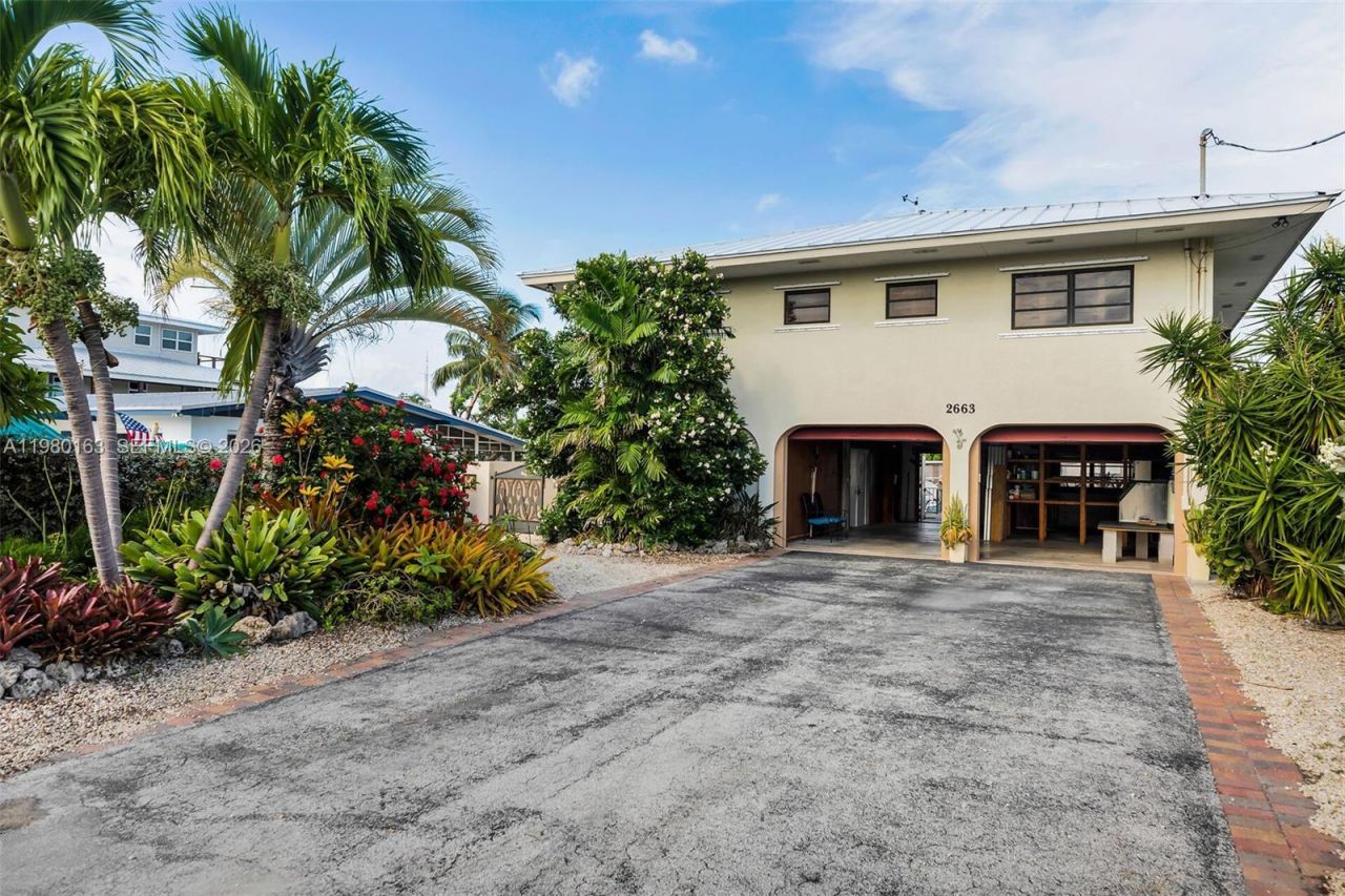 2663 Yellowtail Dr, Marathon, FL 33050 Photo