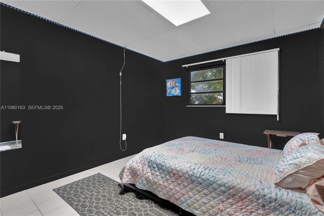 2663 Yellowtail Dr, Marathon, FL 33050 Photo