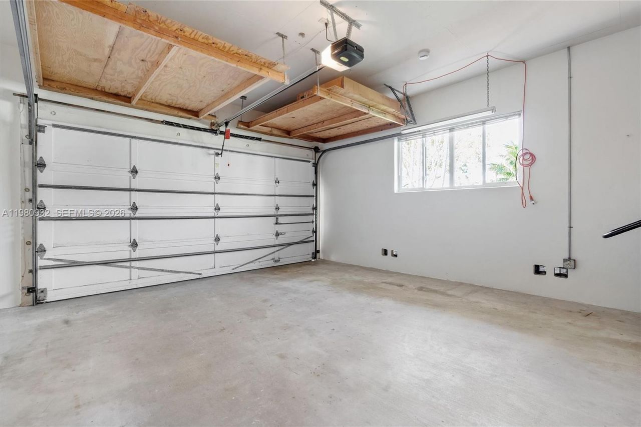 8300 SW 119th St, Miami, FL 33156 Photo