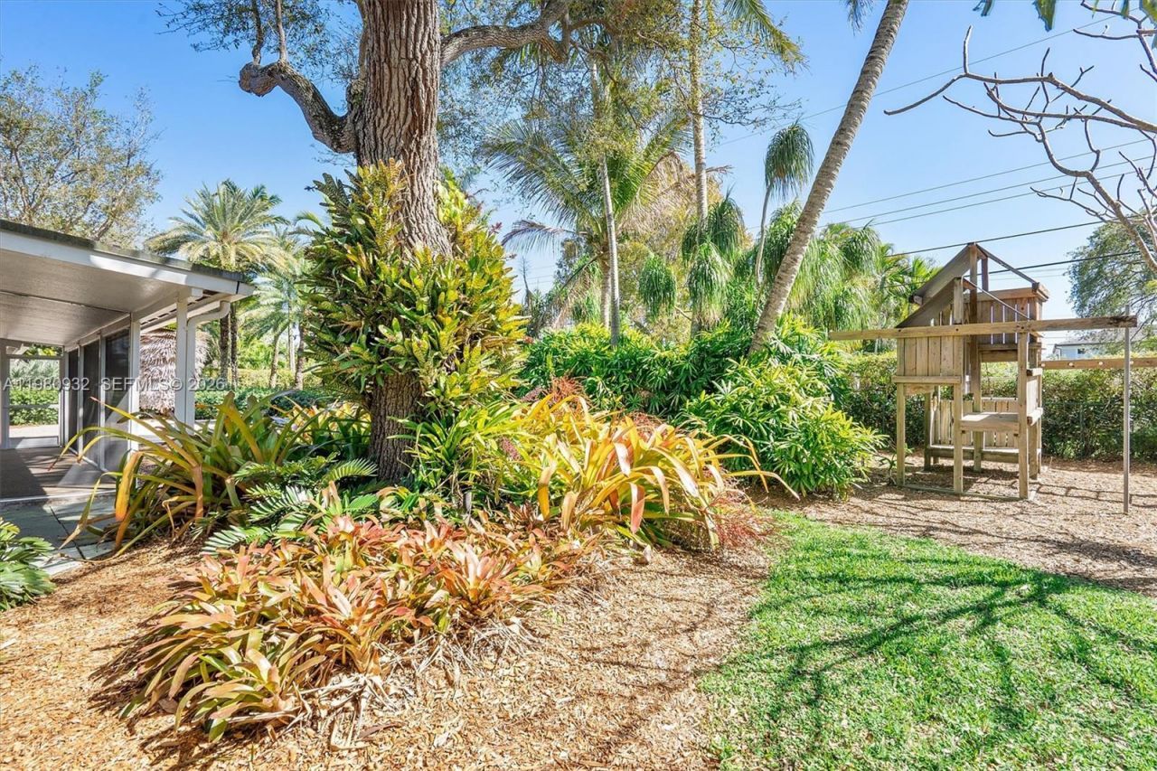 8300 SW 119th St, Miami, FL 33156 Photo