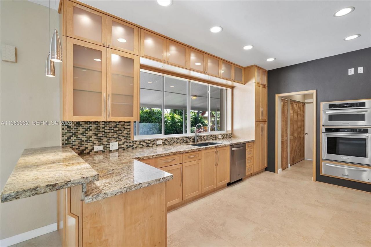 8300 SW 119th St, Miami, FL 33156 Photo