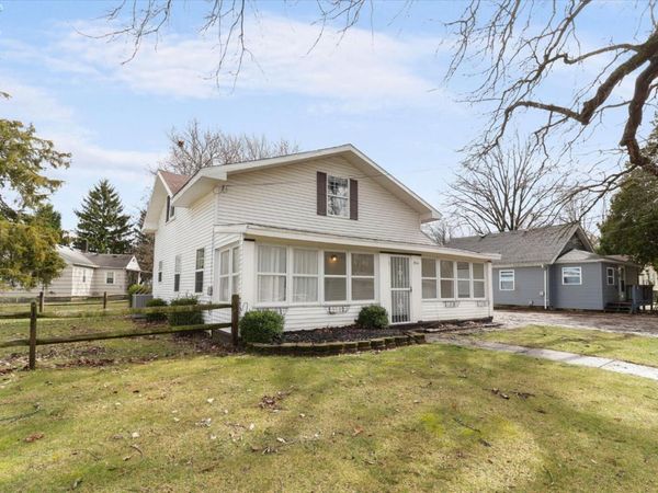 1944 Ashcroft, Oregon, OH 43616