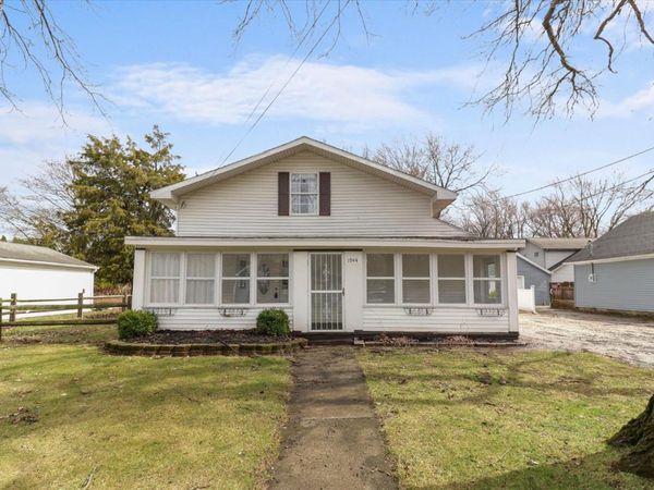 1944 Ashcroft, Oregon, OH 43616