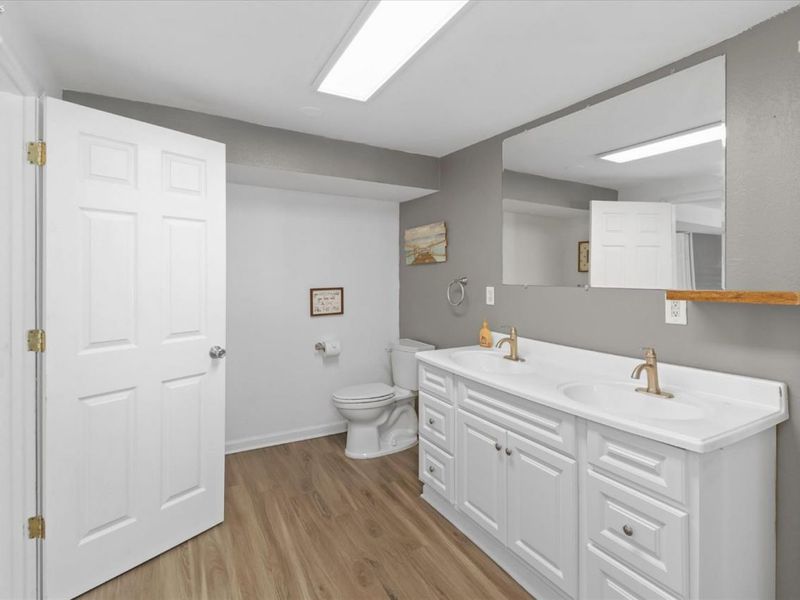 1944 Ashcroft, Oregon, OH 43616 Photo 12