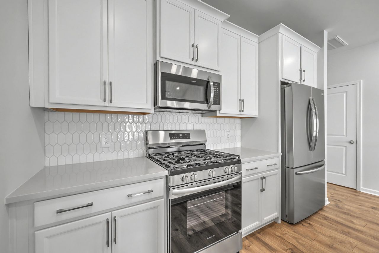 138 Cantona Drive Photo 11