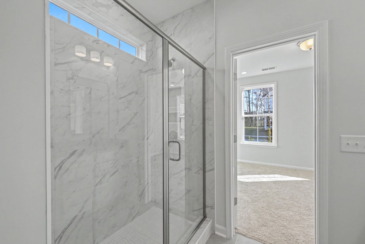 138 Cantona Drive Photo 18