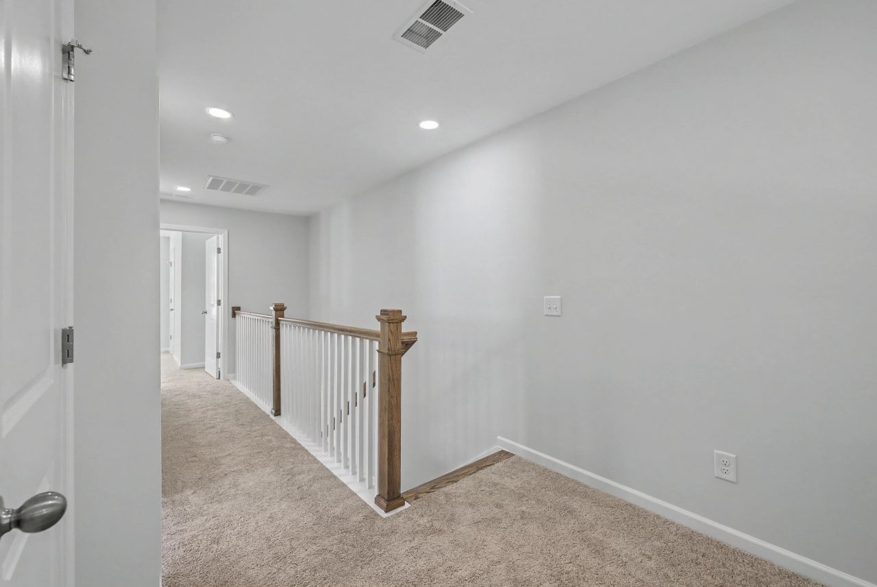 138 Cantona Drive Photo 20