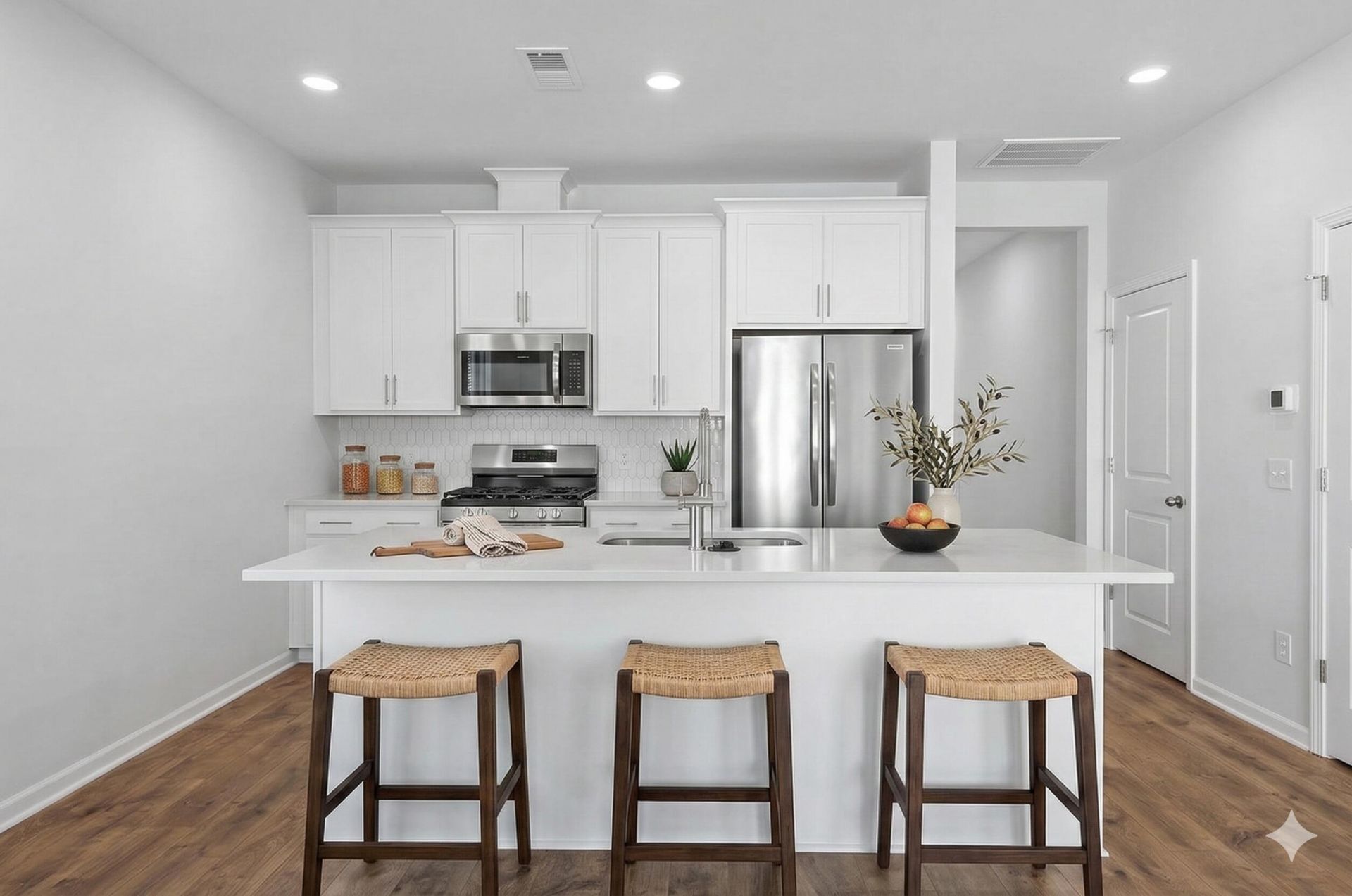 138 Cantona Drive Photo 4