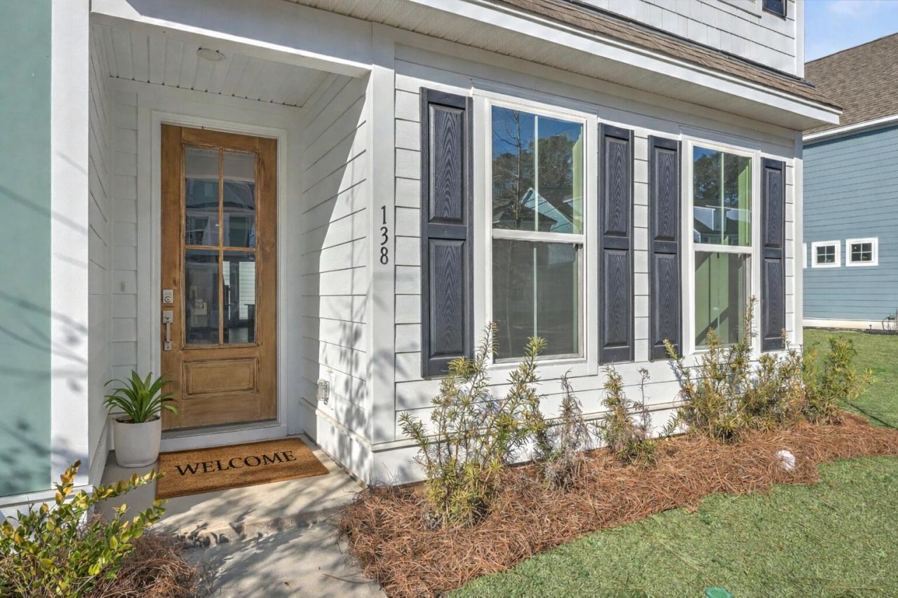 138 Cantona Drive Photo 5