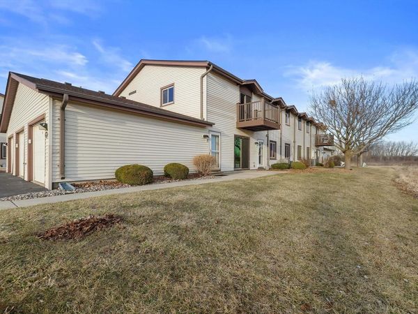 7220 Mariner DRIVE, Unit 8, Mount Pleasant, WI 53406