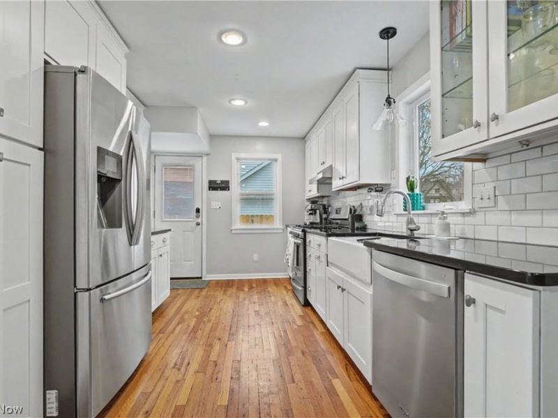 2707 Overbrook Road, Cuyahoga Falls, OH 44221 Photo 10