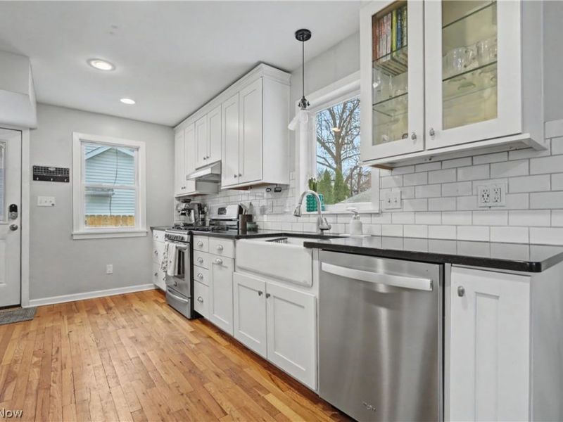 2707 Overbrook Road, Cuyahoga Falls, OH 44221 Photo 11