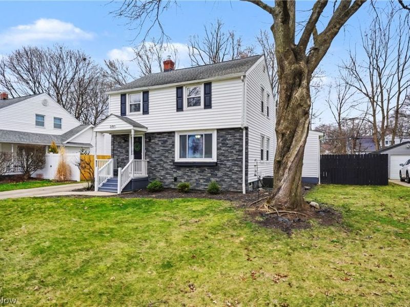 2707 Overbrook Road, Cuyahoga Falls, OH 44221 Photo 4