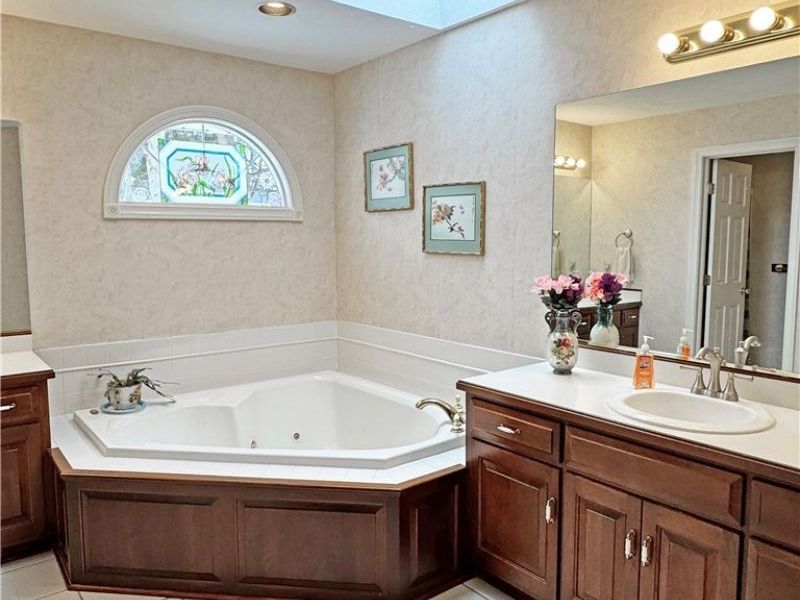 8218 Audubon Street NW, Massillon, OH 44646 Photo 11