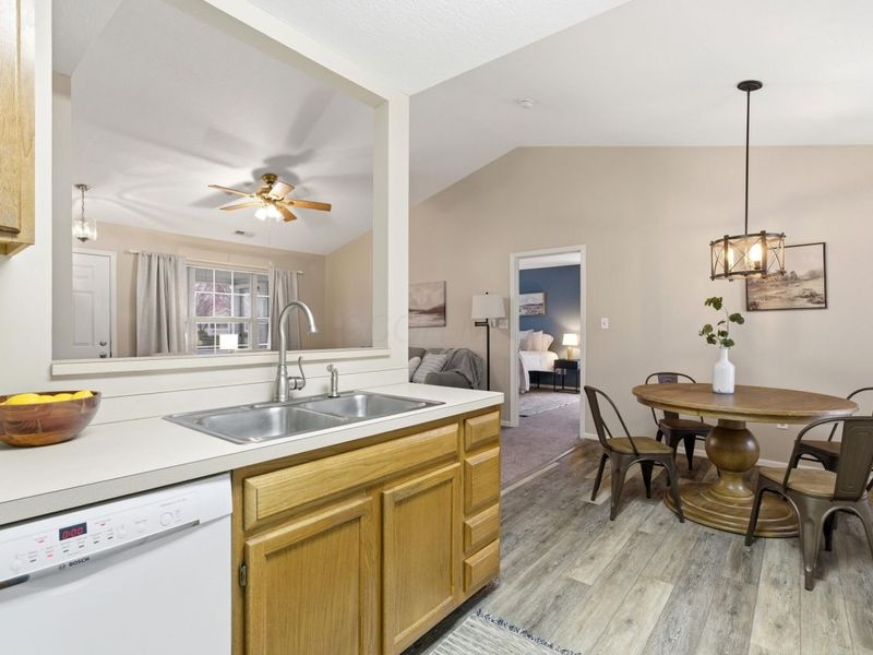 8607 Victoria Meadow Lane , Reynoldsburg, OH 43068 Photo 11