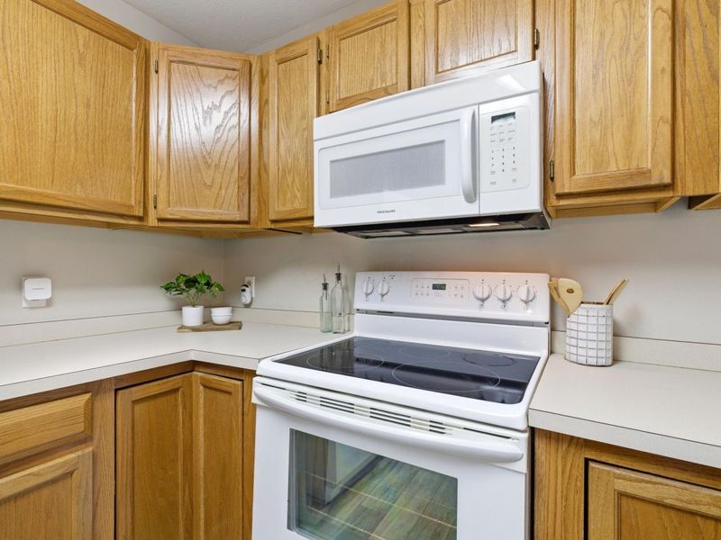 8607 Victoria Meadow Lane , Reynoldsburg, OH 43068 Photo 13