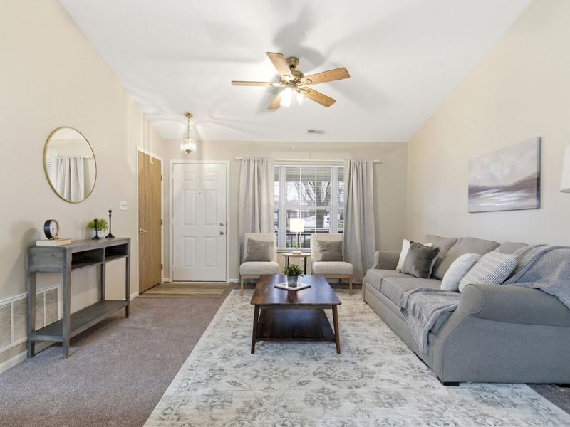 8607 Victoria Meadow Lane , Reynoldsburg, OH 43068 Photo 6