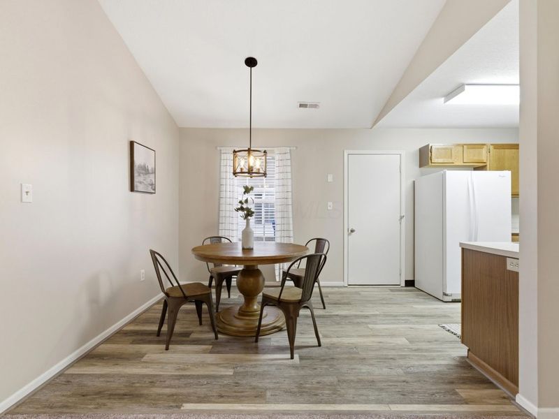 8607 Victoria Meadow Lane , Reynoldsburg, OH 43068 Photo 9