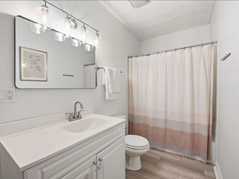 5607 Babbitt Road, New Albany, OH 43054 Photo 20